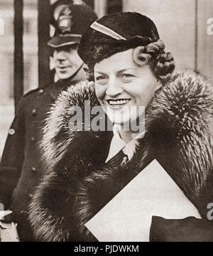 Dame Gracie Fields, born Grace Stansfield, 1898 – 1979. English actress, singer, comedian and star of both cinema and music hall.  From These Tremendous Years, published 1938. Stock Photo