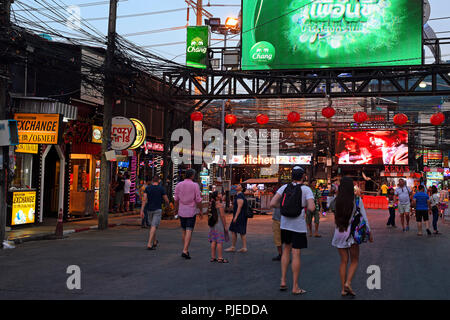 Tourists between bars, shops and restaurants on the Bangla Road, party quarters and red light quarters, Patong Beach, Phuket, Thailand, Touristen zwis Stock Photo