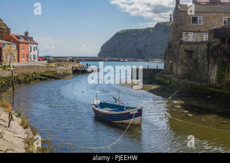 staithes harbour on the north sea north yorkshire Stock Photo