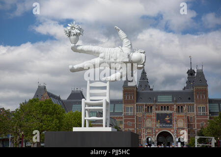 Europa Amsterdam Frühling Museum Astronaut Kunst 2018 Stock Photo