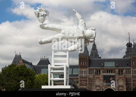 Europa Amsterdam Frühling Museum Astronaut Kunst 2018 Stock Photo