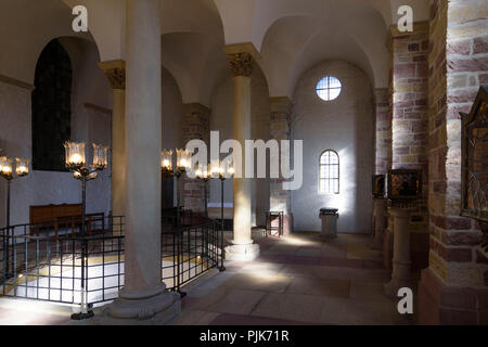 Speyer, Dom (cathedral), Doppelkapelle (double chapel) St. Catherine with relics, the largest surviving Romanesque church in the world in Germany, Rheinland-Pfalz, Rhineland-Palatinate, Stock Photo