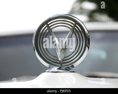 Details of american 50s cars during an exhibition in Medellín Colombia v logo of a White buick Stock Photo