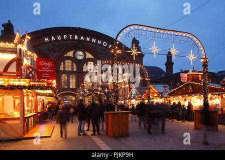 Christmas market at station square with central station, Bremen, Germany, Europe Stock Photo