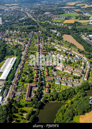 Schwerte Kreinbergsiedlung, railway housing estate for the railway repair works EAW Schwerte-Ost, Gartenstadt, Schwerte, Ruhr area, North Rhine-Westphalia, Germany Stock Photo