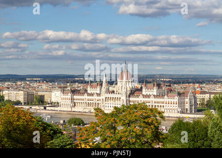 The Hungarian Parliament Building (Országház) in Budapest, Hungary viewed from the western (Buda) side of the River Danube. Stock Photo