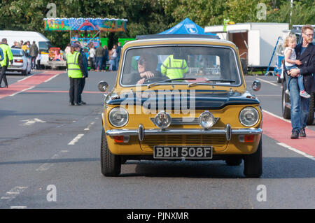 Glasgow, Scotland, UK. 8th September, 2018. Giffnock Village Classic Car Show returns for the event's fifth year. On show are a range of classic, vintage and unique cars as well as fun and entertainment for all the family. Credit: Skully/Alamy Live News Stock Photo