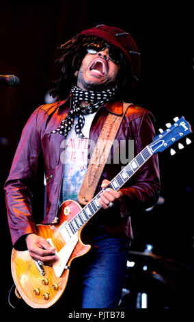 Lenny Kravitz Performing Live In Concert At Pavilhao Atlantico Lisbon ...