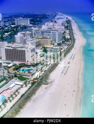 1990s AERIAL OF MIAMI FLORIDA USA Stock Photo - Alamy