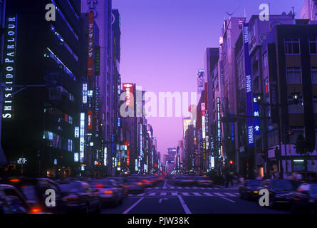 1992 HISTORICAL STREET SCENE CHUO DORI AVENUE GINZA TOKYO JAPAN Stock ...