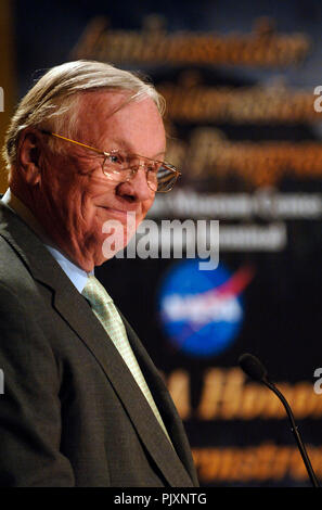 NASA Administrator Michael Griffin presented the NASA Ambassadors of Exploration award to Neil Armstrong (pictured).  Armstrong recived the award that includes a moon rock to recognize the sacrifices and dedication of the astronauts and others who were part of the Mercury, Gemini and .Apollo programs. A former naval aviator and NASA test pilot and Apollo 11 commander, Armstrong was the first human to ever land a spacecraft on the moon and the first to step on the lunar surface.  Armstrong's award will be displayed at the Cincinnati Museum Center at Union Terminal.   Tuesday, April 18, 2006.  C Stock Photo