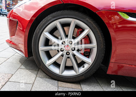 Front wheel of a static Jaguar car Stock Photo
