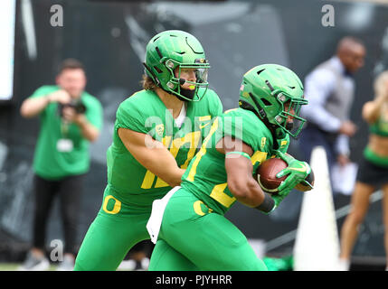 Oregon Ducks Quarterback Justin Herbert Stock Photo - Alamy