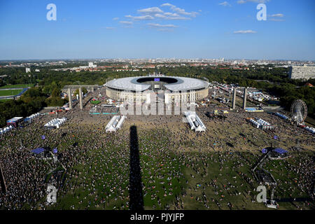Berlin, Germany. 09th Sep, 2018. The music festival Lollapalooza takes place on the grounds of the Olympic Park. Credit: Britta Pedersen/dpa/Alamy Live News Stock Photo
