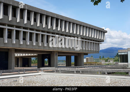 VANCOUVER -JULY 2015:   Simon Fraser university has a spectacular mountain top campus that takes students away from the urban bustle as seen in Vancou Stock Photo