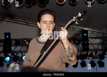 Christa Hillhouse (4 Non Blondes) on 01.07.1994 in Memmingen. | usage worldwide Stock Photo