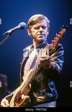 Chicago (Peter Cetera) in January 1983. | usage worldwide Stock Photo