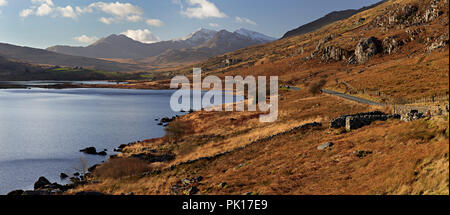 Panoramic view of Llyn Mymbyr lake and Snowdon mountain with snow in winter, Snowdonia, North Wales Stock Photo