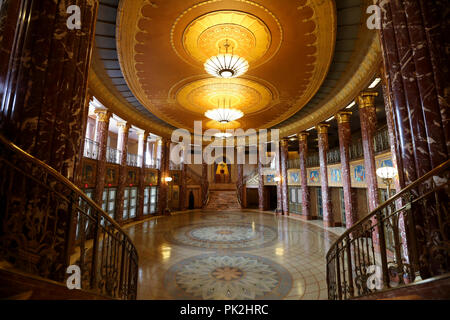 (180910) -- CLEVELAND (U.S.), Sept. 10, 2018 (Xinhua) -- Photo taken on Aug. 20, 2018 shows Severance Hall, the home of the Cleveland Orchestra, in Cleveland, Ohio, the United States. Founded in 1918, the Cleveland Orchestra has grown into one of the world's finest, as music critics in mainstream media, such as the New York Times and the Wall Street Journal, have declared. After concluding the 2017-18 centennial season of concerts, the Orchestra will embark on a tour to China in 2019 marking the beginning of its Second Century, 21 years after its last visit to the Asian country. (Xinhua/Wang Y Stock Photo