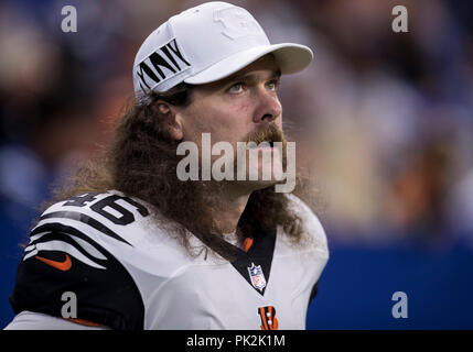 Cincinnati Bengals long snapper Clark Harris (46) talks with Los