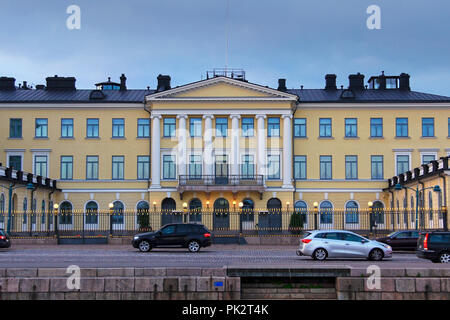 Helsinki, Finland. September 5, 2018. The Presidential Palace, Helsinki, Finland in the evening with traffic. Style neoclassical, completed in 1845. Stock Photo