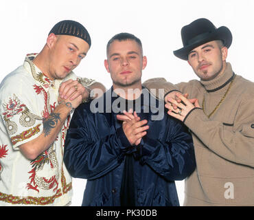 East 17 (l-r): John Hendy, Brian Harvey, Terry Coldwell on 15.12.1998 in München / Munich. | usage worldwide Stock Photo