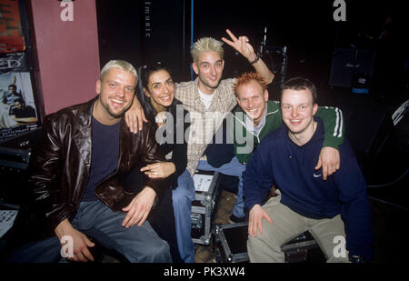 Glow (mit Rachel Rep) on 14.03.1999 in Bonn. | usage worldwide Stock ...