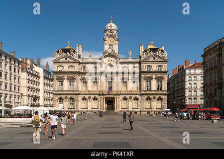 Rathaus von Lyon auf dem Platz Place des Terreaux, Lyon, Auvergne-Rhone-Alpes, Frankreich  |  Lyon City Hall on Place des Terreaux, Lyon, Auvergne-Rho