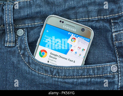MONTREAL, CANADA - SEPTEMBER 8, 2018: Google Chrome mobile app. Google Chrome for Mobile is a mobile internet browser that makes it easy for users to  Stock Photo