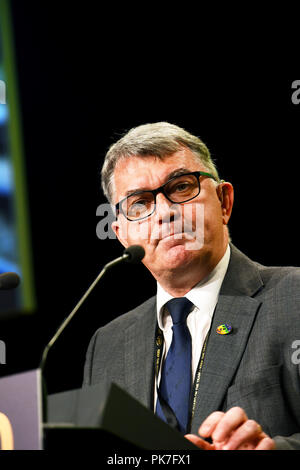 Mick Cash Rmt Mick Cash the General Secretary of the RMT rail union leads a protest ...