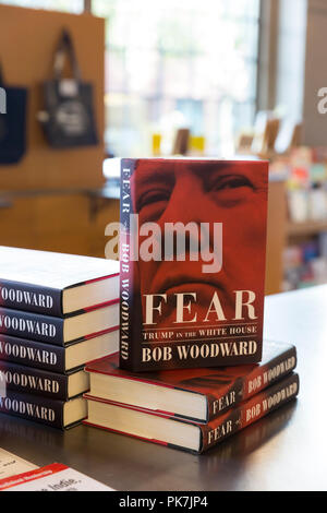 Seattle Washington: Bob Woodward's book 'Fear: Trump in the White House' on sale at Elliott Bay Book Company on September 11, 2018. Woodward interviewed many members of the Trump administration for the newly published book, ultimately concluding that the white house is chaotic and dysfunctional. A respected journalist for decades, Woodward was first made famous for his reporting on the Watergate scandal in 1972. Stock Photo