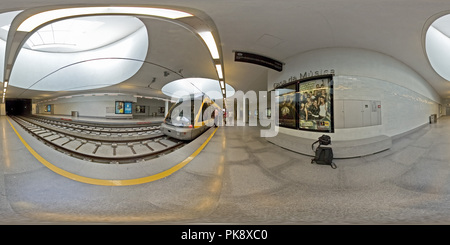 360 degree panoramic view of Metro Casa da Musica