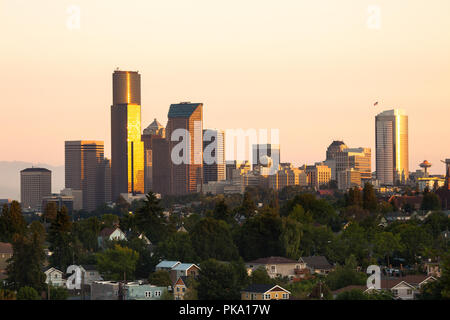 Downtown Seattle at dawn, Washington State, USA Stock Photo