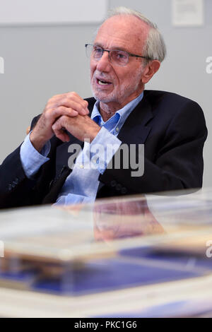 London, UK.  12 September 2018.  Internationally renowned architect and Honorary Royal Academician Renzo Piano at a preview of 'Renzo Piano: The Art of Making Buildings', an exhibition comprising 16 of his most significant projects.  The exhibition runs 15 September to 20 January 2019 at the Royal Academy of Arts in Piccadilly.  Credit: Stephen Chung / Alamy Live News Stock Photo