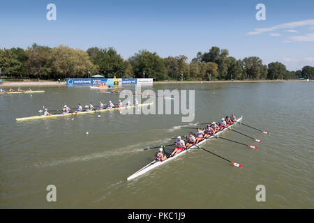 Plovdiv, Bulgaria, Wednesday, 12th September 2018. FISA, World Rowing Championships, M8+ tyning at the 1000meter marker,    © Peter SPURRIER, Credit: Peter SPURRIER/Alamy Live News Stock Photo