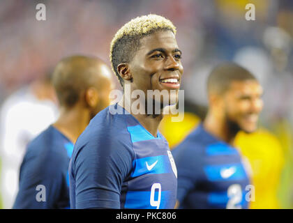 Nashville, TN, USA. 11th Sep, 2018. US forward, Gyasi Zardes (9), smiles for the fans following the International Friendly match between Mexico and USA at Nissan Stadium in Nashville, TN. The US National team defeated Mexico, 1-0. Kevin Langley/CSM/Alamy Live News Stock Photo