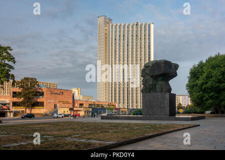 Karl Marx Monument in Chemnitz, Germany Stock Photo