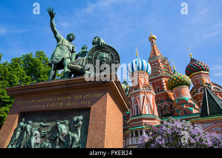 Monument to Minin and Pozharsky, Saint Basil's Cathedral, Red Square; Moscow, Russia Stock Photo