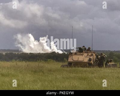 Mortar men assigned to Headquarters and Headquarters Company, 3rd ...