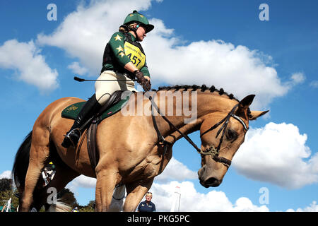 Woodstock, Oxfordshire, UK. 13th September, 2018. Glorious sunshine bathed the club riders in the Eventer Challenge competion on the first day of the Blenheim Horse Trials 2018 Picture: Ric Mellis 13/9/2018 Credit: Ric Mellis/Alamy Live News Stock Photo