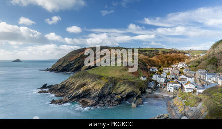 Harbour view of the small fihing village, Portloe, Cornwall Stock Photo