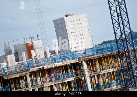 Construction work continues on new apartment buildings in Nine Elms, South London. Sep 2018. Stock Photo