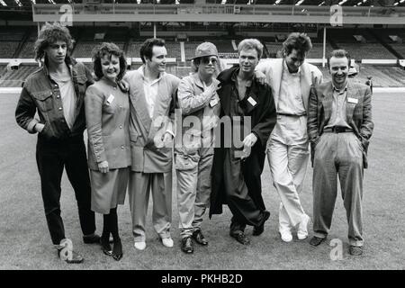 LIBRARY PIC. 1985. Bob Geldof, Janice Long, Adam Ant, Elton John, Gary Kemp, Tony Hadley and Midge Ure at Wembley preparing for the Live Aid concert on 13th July 1985. July 1985  Re-captioned 090414. Ref:  LMK11-48113-090414 Credit: Landmark / MediaPunch Stock Photo