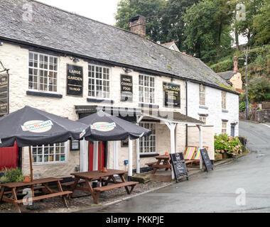 The Plough Inn in the picturesque Welsh village of Llanrhaeadr ym Mochnant, Powys, Wales, UK Stock Photo