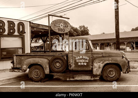 truck advertising BBQ restaurant, Texas USA Stock Photo