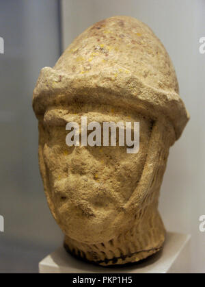 Head of a knight figure. England, 13th  century. Stone. Erworben 1994. The crusades emanated from the whole of western Europe. Most of the crusaders into the Holy Land, however, came from England and France.  The German Historical Museum. Berlin. Germany. Stock Photo