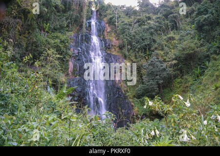 Zaina waterfall in the Chania River, Nyeri County, Kenya Stock Photo