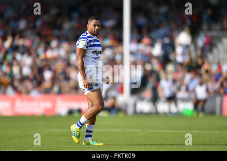London, UK. 15th Sep 2018. Joe Cokanasiga of Bath during Gallagher Premiership match between Harlequins and Bath at Twickenham Stoop on Saturday, 15 September 2018. LONDON ENGLAND.  (Editorial use only, license required for commercial use. No use in betting, games or a single club/league/player publications.) Credit: Taka Wu/Alamy Live News Stock Photo