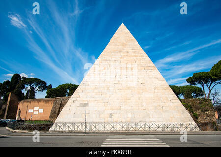 Pyramid of Cestius is an ancient pyramid in Rome, Italy Stock Photo