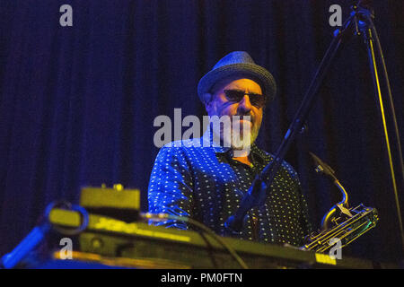 Norway, Oslo - August 30, 2018. The American rock band Los Lobos performs a live concert at Cosmopolite in Oslo. Here musician Steve Berlin is seen live on stage. (Photo credit: Gonzales Photo - Per-Otto Oppi). Stock Photo